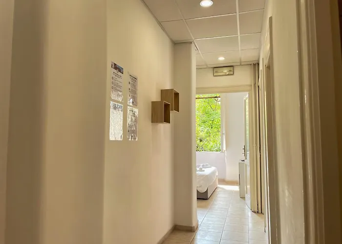 La Dolce - Stone's Throw From The Center Appartement